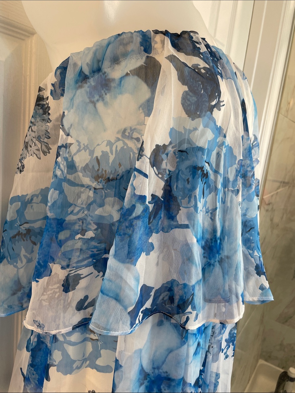 PETAL & PUP BLOOM TIERED BLUE & WHITE FLORAL STRAPLESS & LAYERED LONG DRESS SZ M - Picture 6 of 13